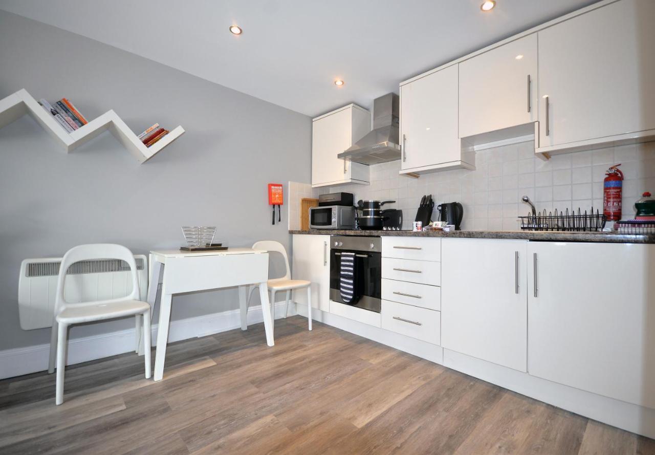 Trinity Mews Appartement Torquay Buitenkant foto